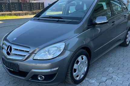 Mercedes-Benz B 180 227.106 km 2.999 &euro; Uhingen 73066
