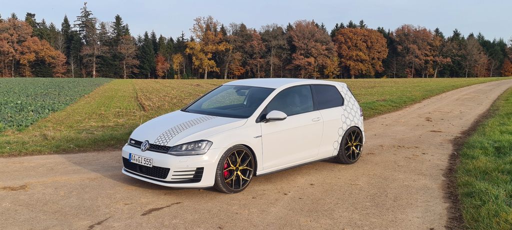 VW Golf 175.000 km 11.999 &euro; Tierhaupten 73527