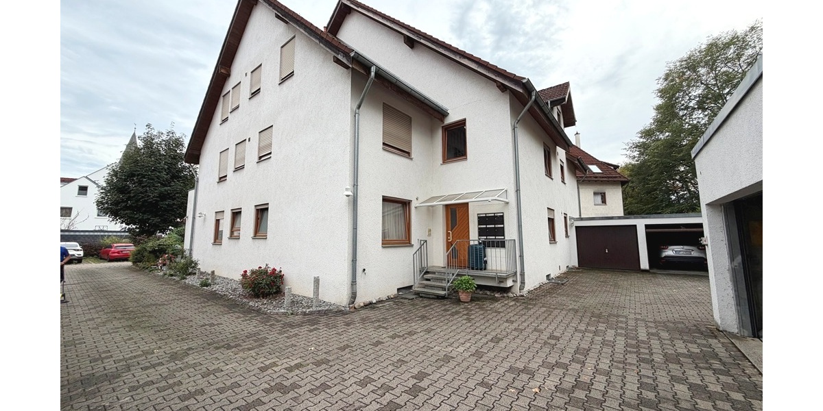 Klein,fein & gemütlich - 2-Zimmer-Dachgeschosswohnung in begehrter Lage von Faurndau - Dachgeschoßwohnung Göppingen / Faurndau Faurndau | Angebot:27327825