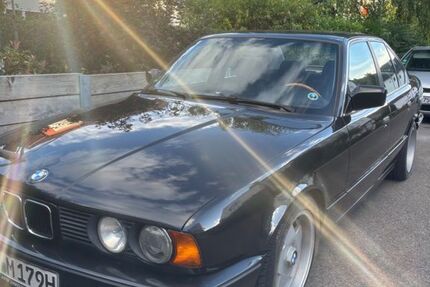 BMW 520 45.178 km 13.899 &euro; Weilheim 73235