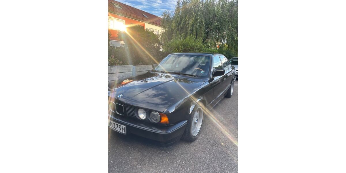 BMW 520 45.178 km 13.899 &euro; Weilheim 73235