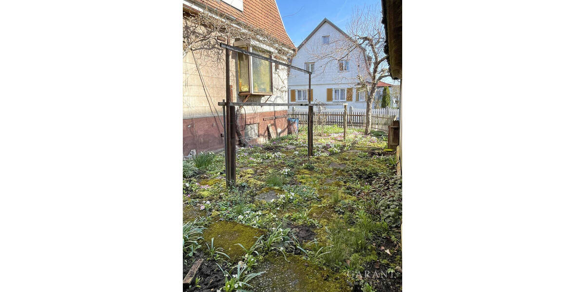 Mehrfamilienhaus, Wohnhaus Schorndorf - 6 Zimmer, 130 m&sup2;, 420.000&euro; | Angebot:25971974