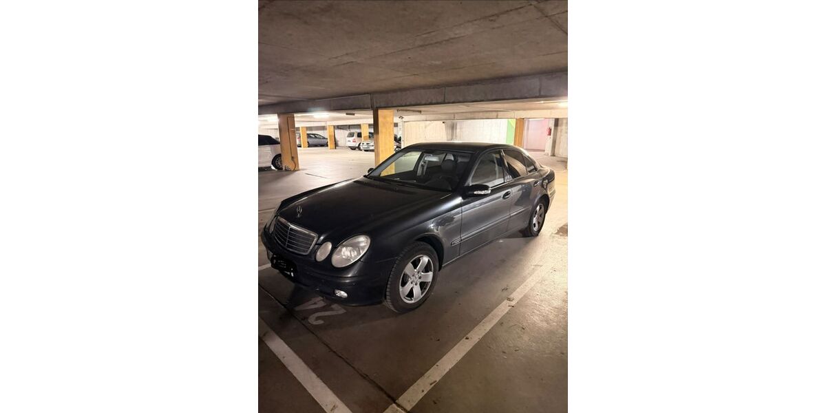 Mercedes-Benz 320 203.625 km 4.700 &euro; Esslingen 73734