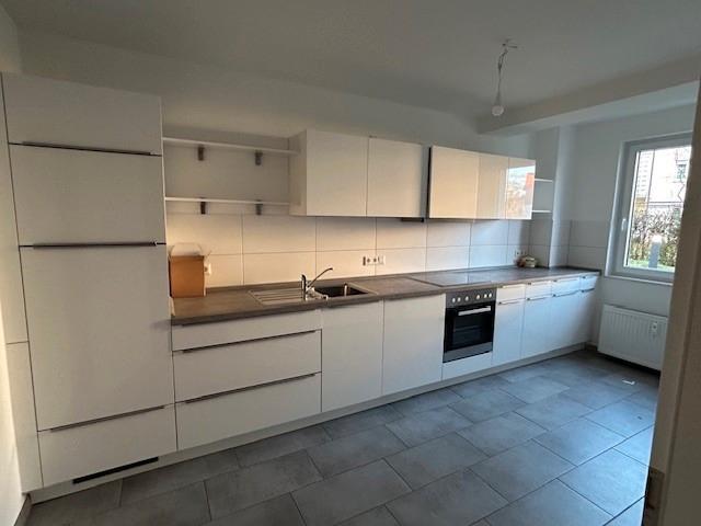 Etagenwohnung Esslingen am Neckar Oberesslingen - 2 Zimmer, 75 m&sup2;, 1.008&euro; | Angebot:24975217