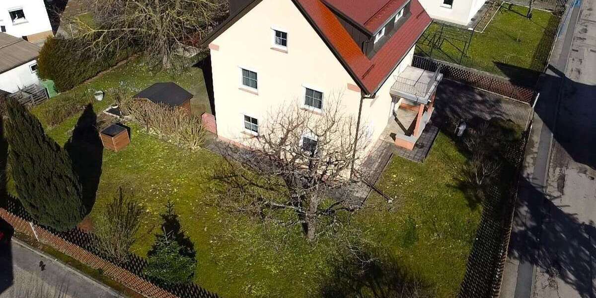 Einfamilienhaus Heubach - 8 Zimmer, 182 m&sup2;, 561.000&euro; | Angebot:25353448