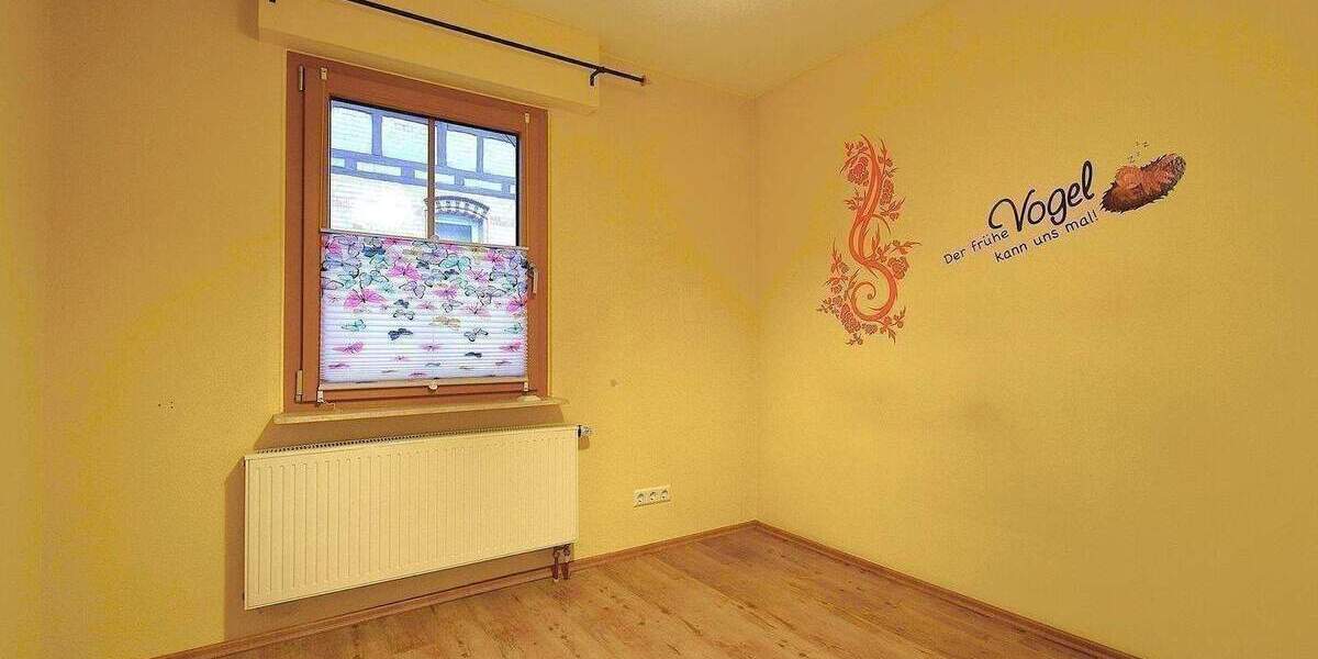 Mehrfamilienhaus, Wohnhaus Böbingen an der Rems Böbingen - 7 Zimmer, 224 m&sup2;, 600.000&euro; | Angebot:26703166