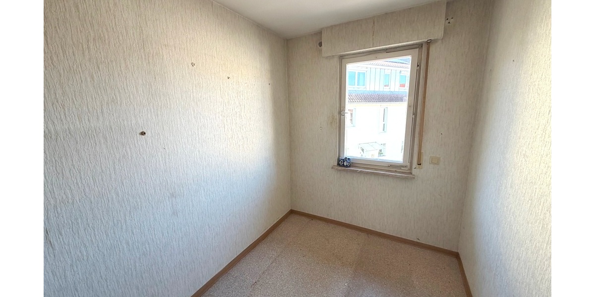 Ihr Projekt mit Zukunft: Zweifamilienhaus auf 648 m² Grundstück in Albershausen - Zweifamilienhaus Albershausen | Angebot:25920441