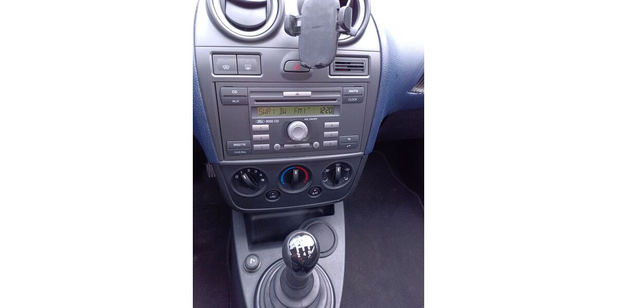 Ford Fiesta 163.900 km 1.800 &euro; Kirchheim unter Teck 73230