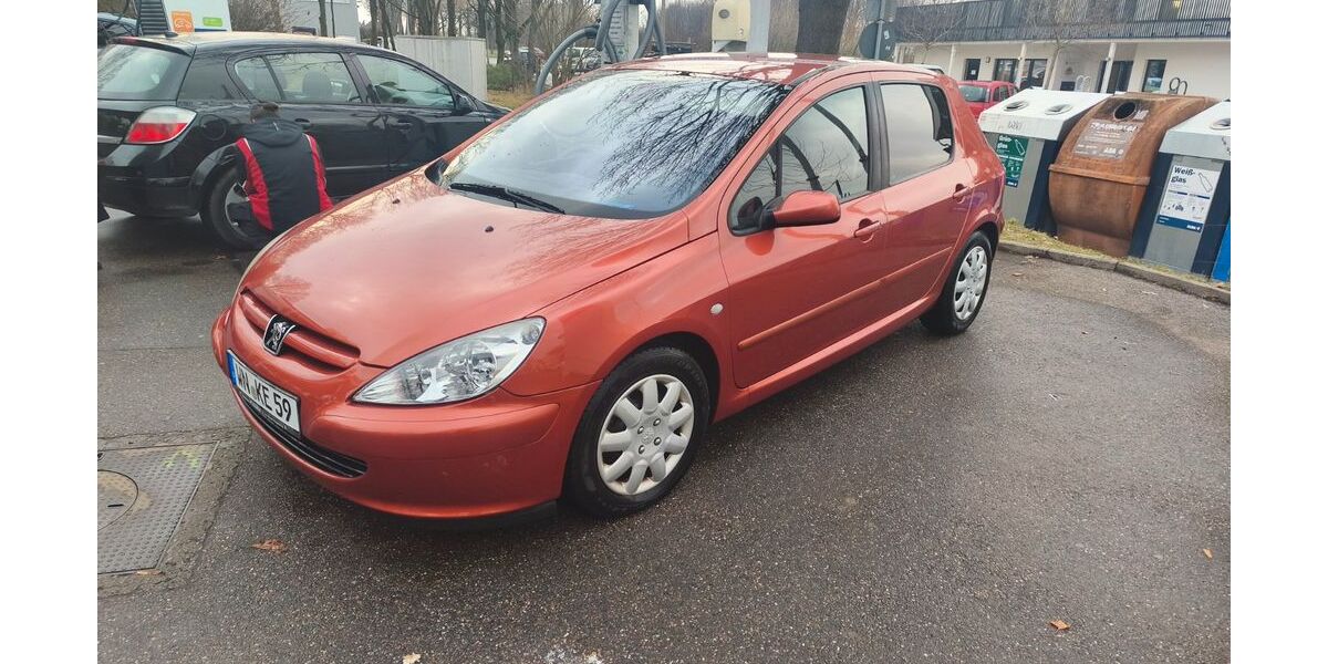 Peugeot 307 119.000 km 2.400 &euro; Waiblingen 71334