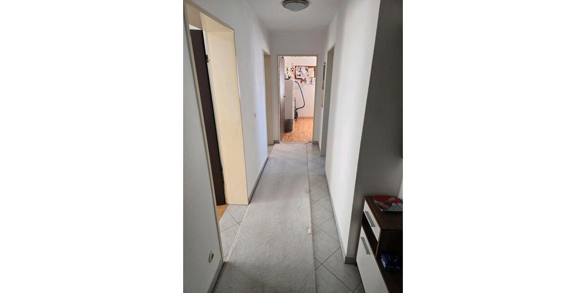 Etagenwohnung Eschenbach - 3 Zimmer, 79 m&sup2;, 235.000&euro; | Angebot:26072012