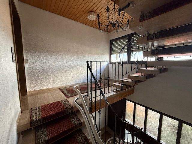 Einfamilienhaus Kohlberg - 9 Zimmer, 326 m&sup2;, 850.000&euro; | Angebot:25741059