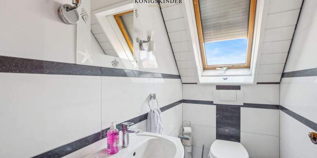 Mehrfamilienhaus, Wohnhaus Weinstadt Beutelsbach - 8 Zimmer, 269 m&sup2;, 930.000&euro; | Angebot:25676059