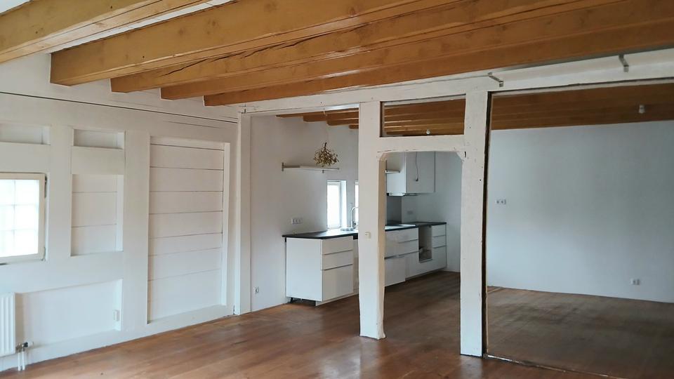 Etagenwohnung Weinstadt - 3.5 Zimmer, 100 m&sup2;, 1.200&euro; | Angebot:24780126