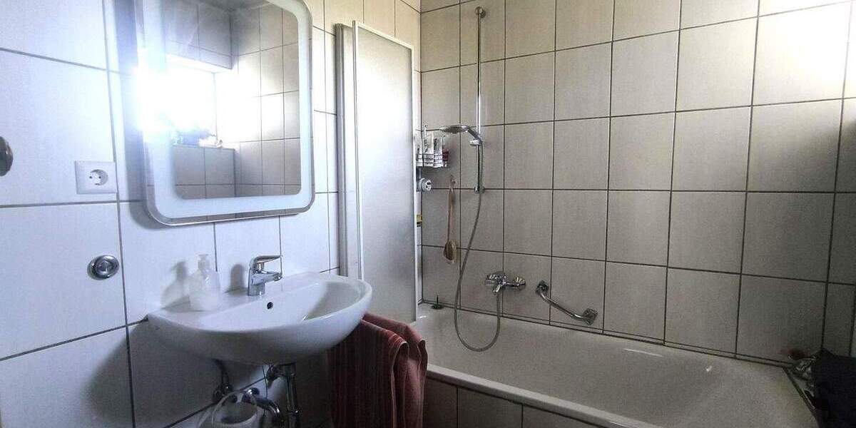 Etagenwohnung Plüderhausen - 3 Zimmer, 83 m&sup2;, 170.000&euro; | Angebot:25746419