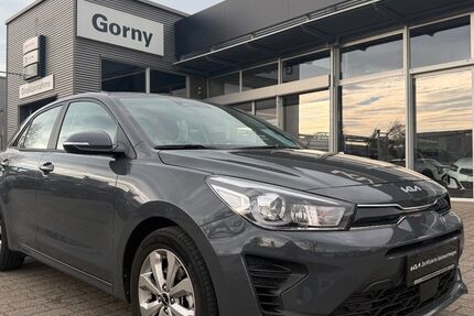 Kia Rio 17.596 km 14.799 &euro; Eislingen 73054