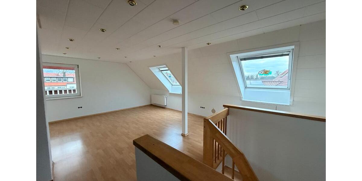 Maisonettenwohnung Mögglingen - 7 Zimmer, 183 m&sup2;, 1.950&euro; | Angebot:25162200