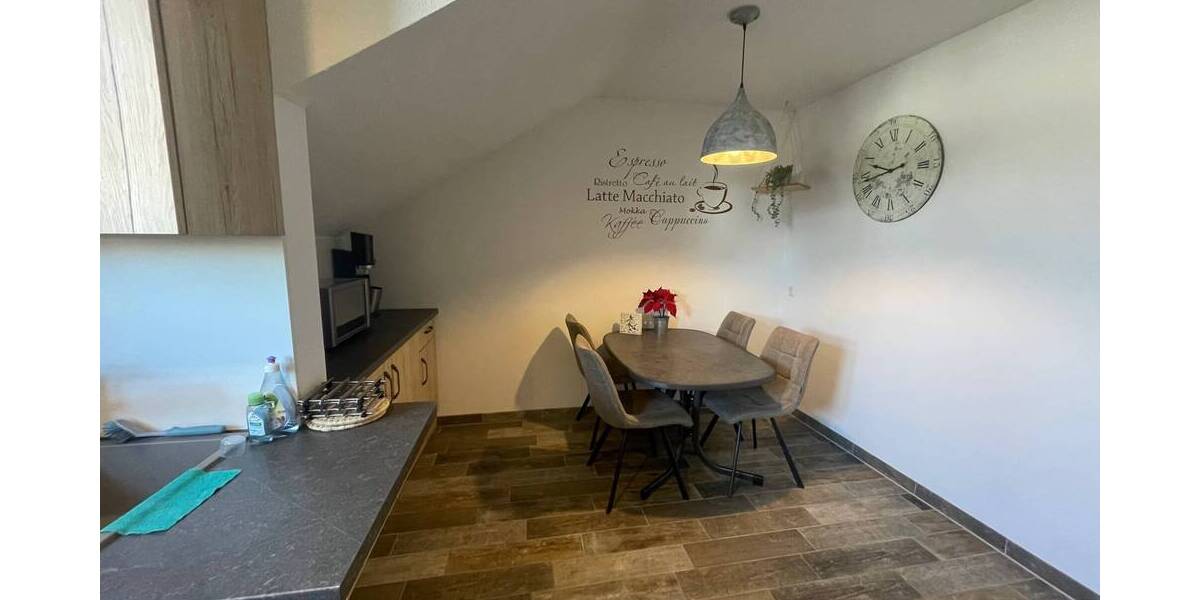 Etagenwohnung Schorndorf - 3 Zimmer, 84 m&sup2;, 285.000&euro; | Angebot:25733286