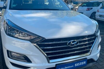 Hyundai TUCSON 170.000 km 13.599 &euro; Nürtingen 72622