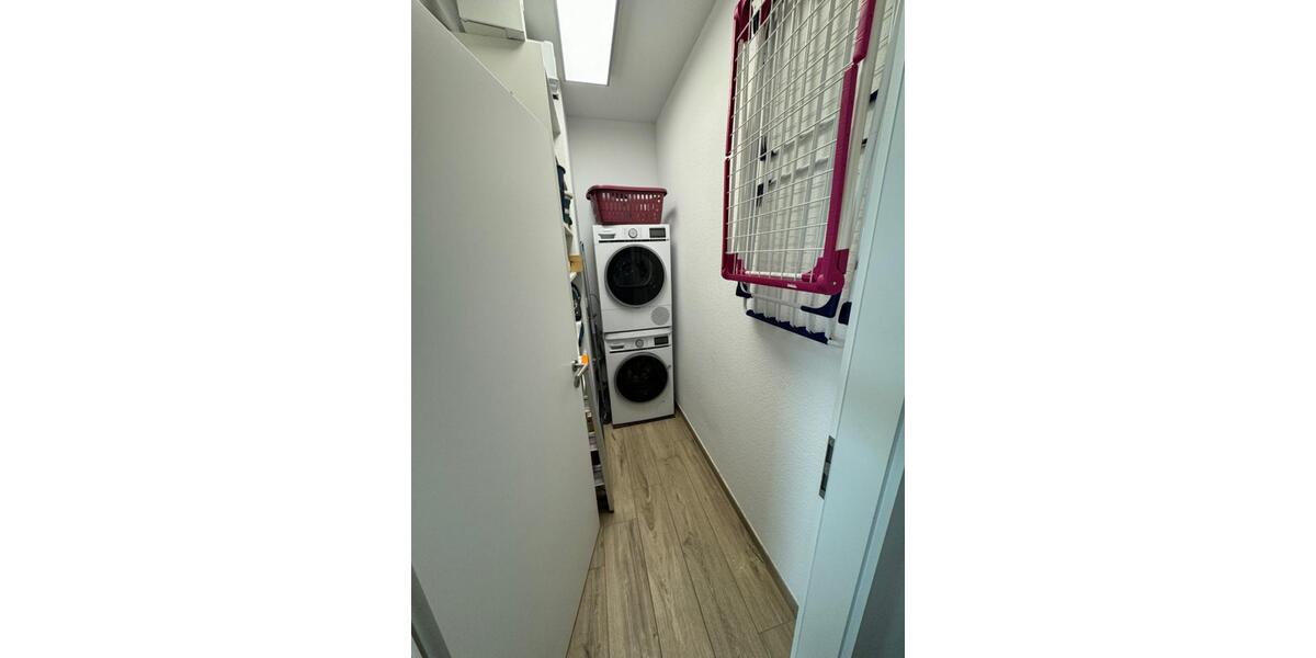 Einfamilienhaus Laichingen - 3.5 Zimmer, 99 m&sup2;, 1.400&euro; | Angebot:25477830