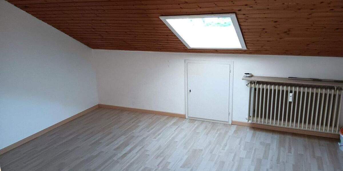 Mehrfamilienhaus, Wohnhaus Ursenwang Ursenwang - 9 Zimmer, 212 m&sup2;, 529.000&euro; | Angebot:25781544