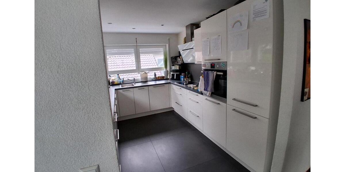 Einfamilienhaus Waiblingen - 7 Zimmer, 170 m&sup2;, 2.680&euro; | Angebot:26566597