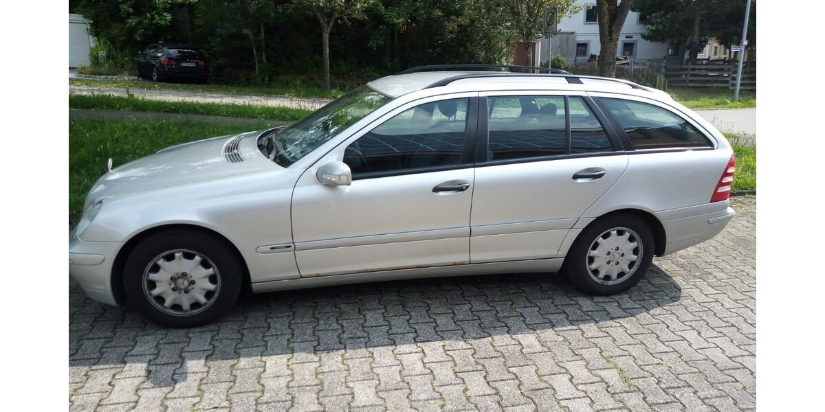 Mercedes-Benz 200 177.000 km 1.800 &euro; Lenningen 73252