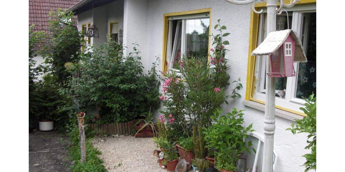 Bungalow Essingen - 3 Zimmer, 68 m&sup2;, 259.000&euro; | Angebot:25707727
