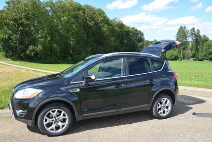Ford Kuga 92.000 km 9.490 &euro; Bad Urach-Wittlingen 72574