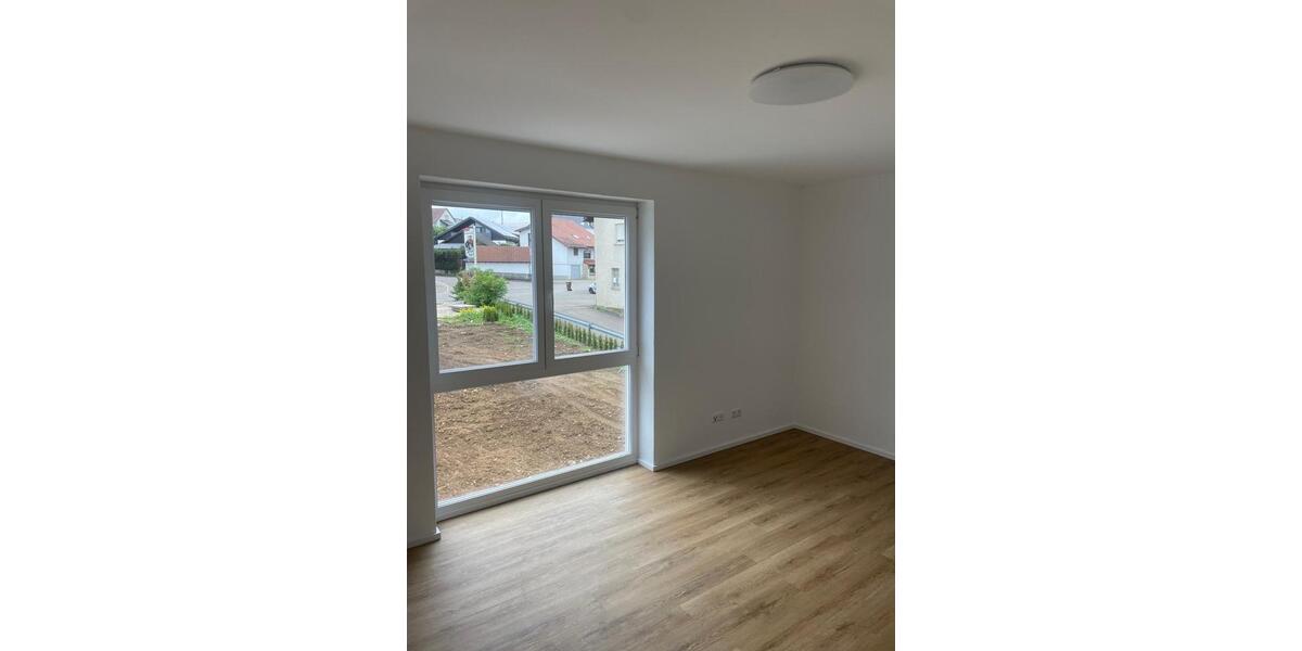 Reihenhaus Laichingen - 5 Zimmer, 150 m&sup2;, 1.570&euro; | Angebot:25379083