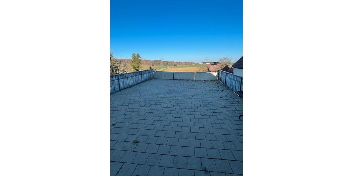 Etagenwohnung Laichingen - 4.5 Zimmer, 113 m&sup2;, 1.300&euro; | Angebot:26671464