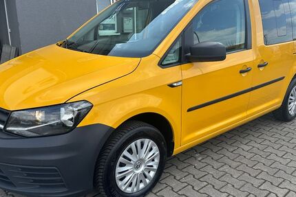 VW Caddy 175.000 km 10.600 &euro; Essingen (Bei Aalen) 73457