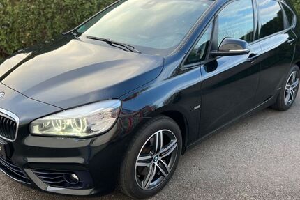 BMW 220 Active Tourer 199.990 km 10.900 &euro; Kirchheim unter teck 73230