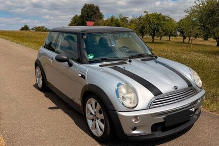 Mini ONE 160.000 km 2.500 &euro; Eschenbach 73107