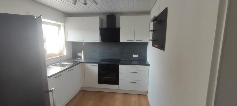 Dachgeschoßwohnung Täferrot - 2 Zimmer, 54 m&sup2;, 760&euro; | Angebot:26007780
