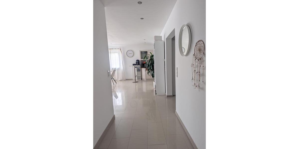 Etagenwohnung Göppingen - 3 Zimmer, 105 m&sup2;, 1.350&euro; | Angebot:25457016