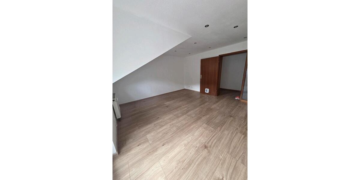 Dachgeschoßwohnung Geislingen an der Steige - 2 Zimmer, 51 m&sup2;, 159.000&euro; | Angebot:27209621