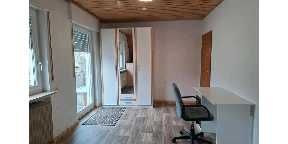Etagenwohnung Schwaikheim - 1 Zimmer, 15 m&sup2;, 500&euro; | Angebot:25657967
