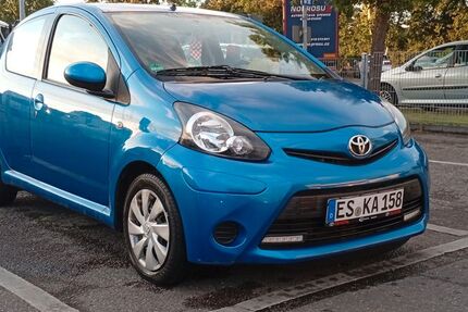 Toyota Aygo (X) 75.765 km 5.500 &euro; Esslingen am Neckar 73734