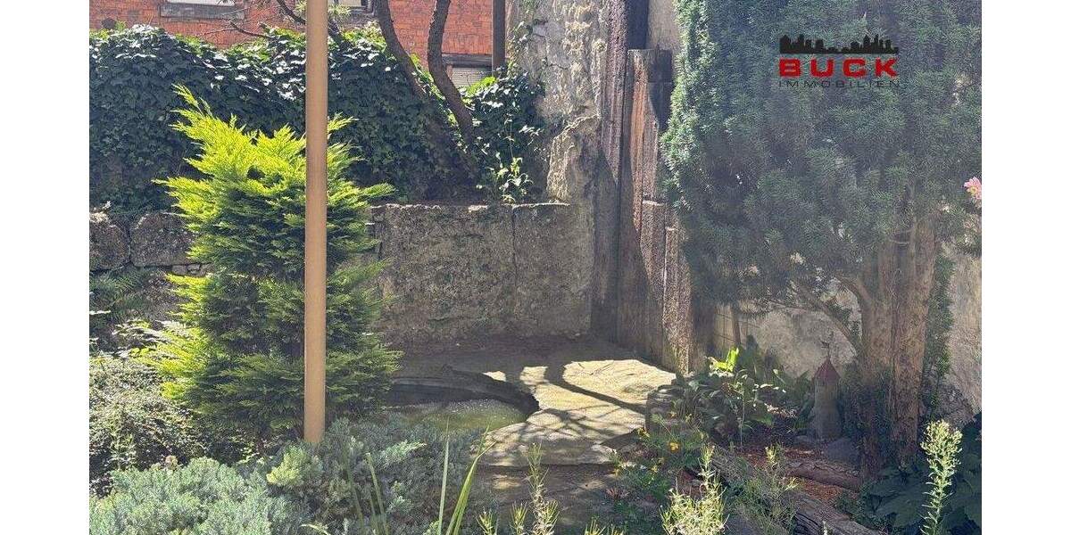 Einfamilienhaus Geislingen an der Steige Geislingen - 8 Zimmer, 133 m&sup2;, 180.000&euro; | Angebot:25696263