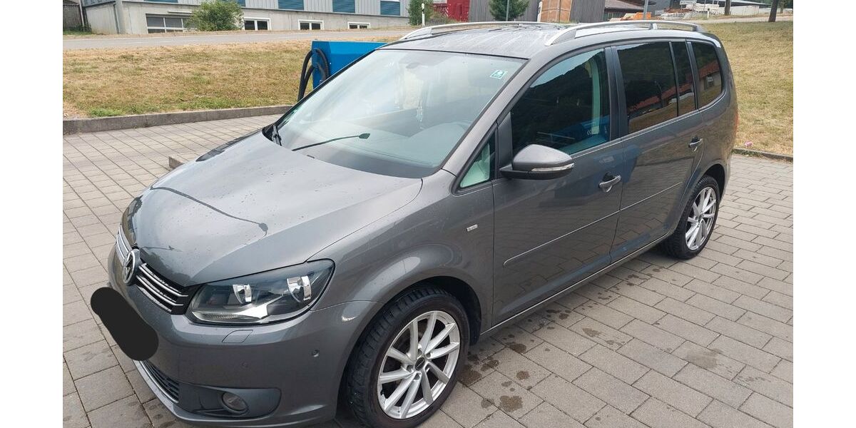 VW Touran 125.000 km 9.500 &euro; Deggingen 73326