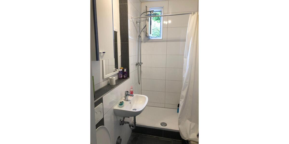Etagenwohnung Göppingen Bruckwasen - 3 Zimmer, 74 m&sup2;, 1.100&euro; | Angebot:25723268