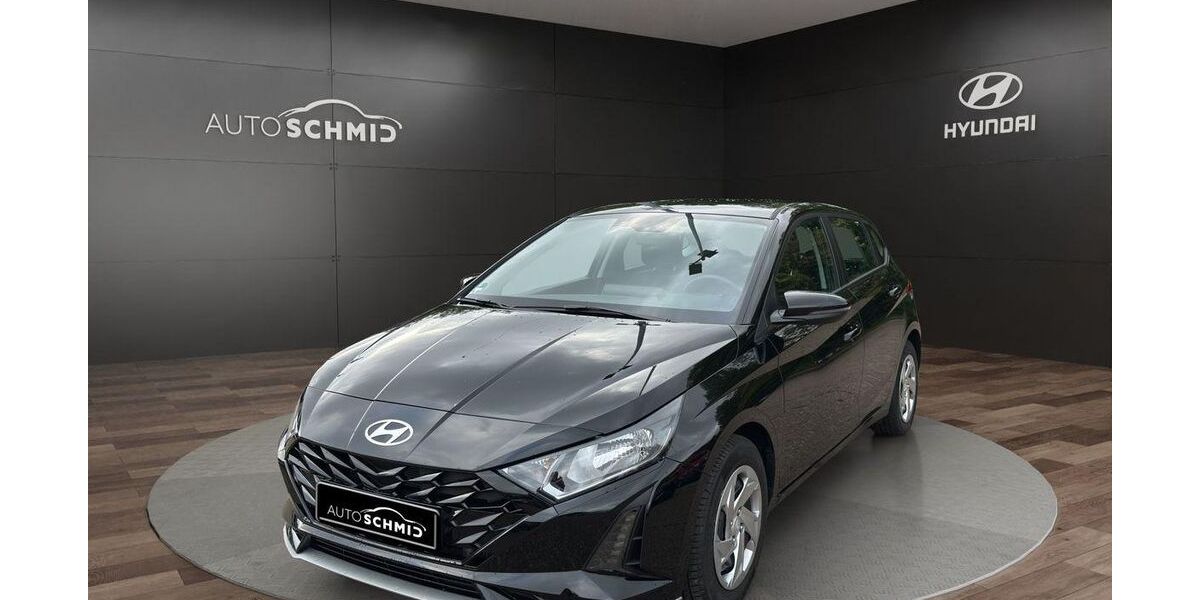 Hyundai i20 9.771 km 17.888 &euro; Geislingen 73312