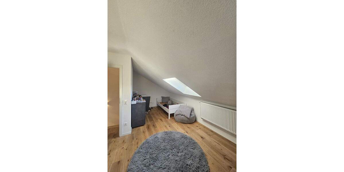 Reihenendhaus Esslingen Wäldenbronn - 6 Zimmer, 120 m&sup2;, 595.000&euro; | Angebot:25881068