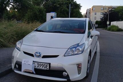 Toyota Prius 127.000 km 10.900 &euro; Ostfildern 73760
