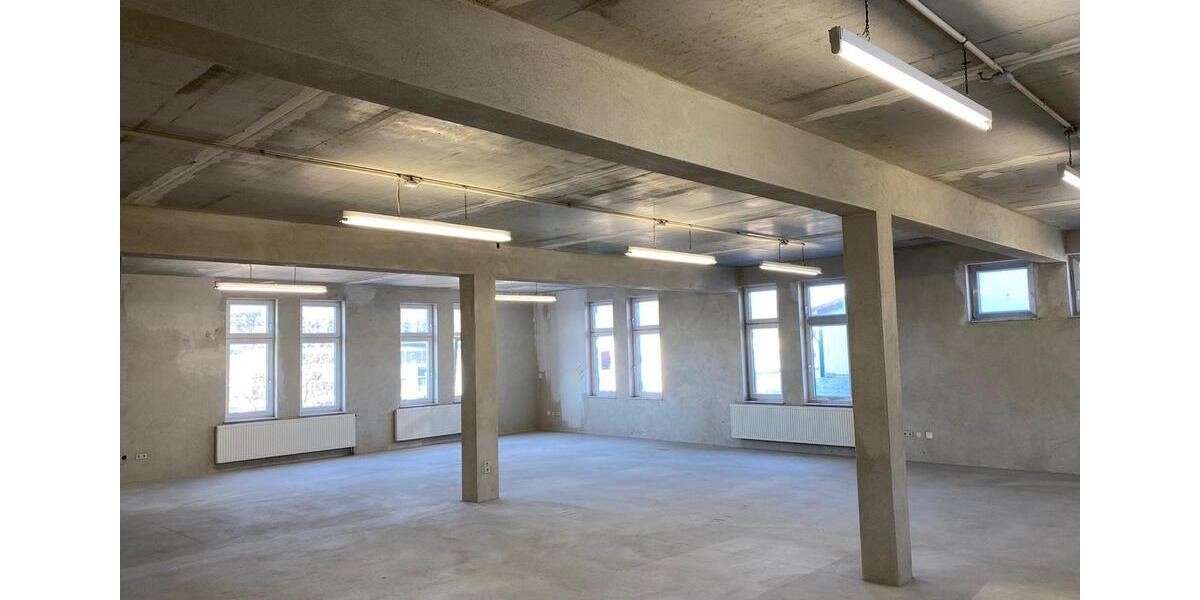 Gewerbeobjekt Essingen - 4.833&euro; | Angebot:23688142