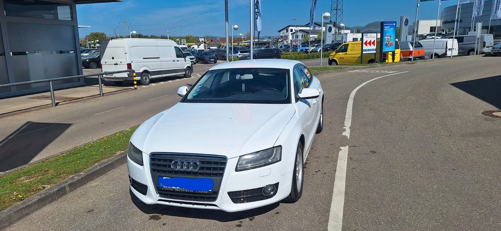 Audi A5 185.000 km 8.199 &euro; Bad Urach 72574