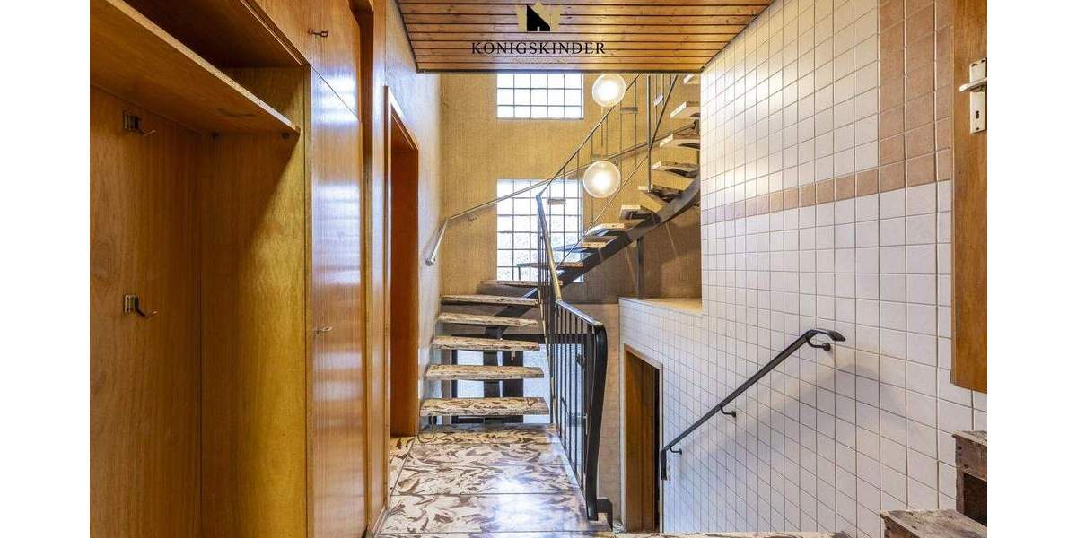 Mehrfamilienhaus, Wohnhaus Erkenbrechtsweiler - 9 Zimmer, 182 m&sup2;, 445.000&euro; | Angebot:25772704