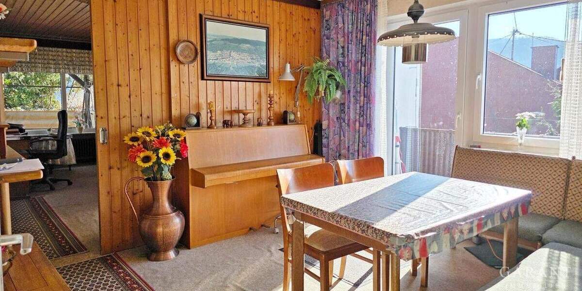 Mehrfamilienhaus, Wohnhaus Owen - 8 Zimmer, 227 m&sup2;, 495.000&euro; | Angebot:25822699