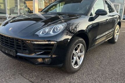 Porsche Macan 199.890 km 22.999 &euro; Uhingen 73066