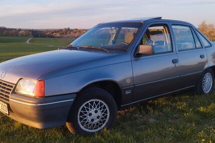 Opel Kadett 118.500 km 2.500 &euro; Birenbach 73102
